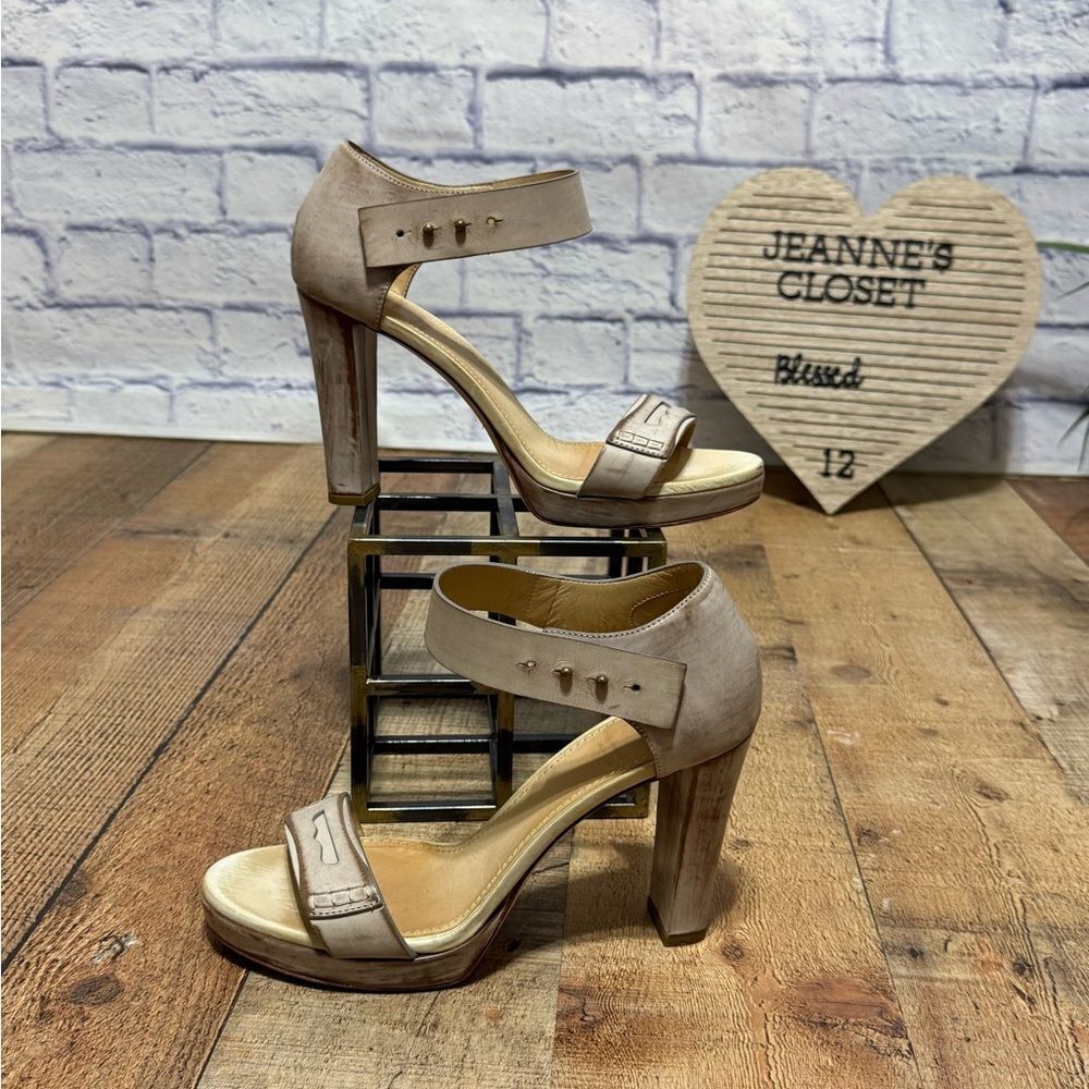 Brunello Cucinelli Distressed  Leather Penny Heels EU40/US10 $1370